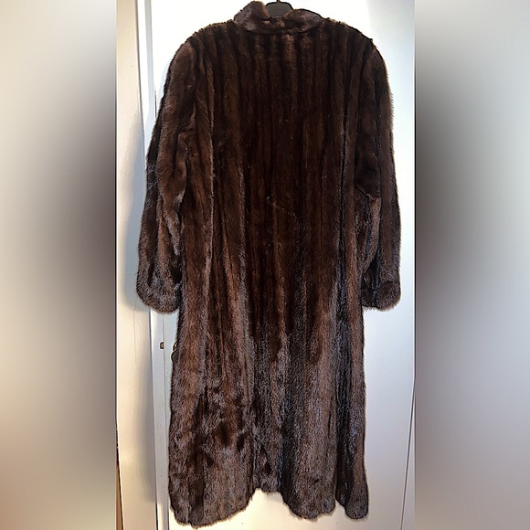 Plus Size Full Mink Coat - Picture 4 of 4